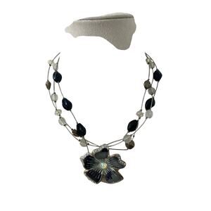 Kenneth Cole flower pendant necklace